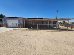 Building Photo - 3 Bedroom 2 Bath w/ Solar