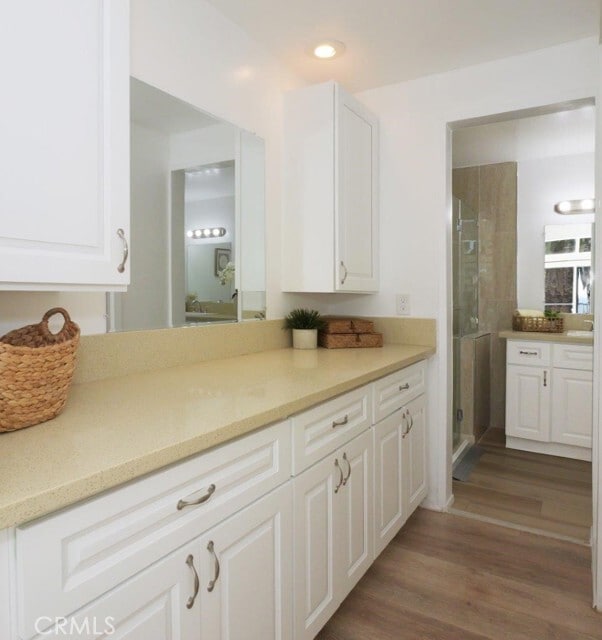 Building Photo - 2105 W Paseo Del Mar