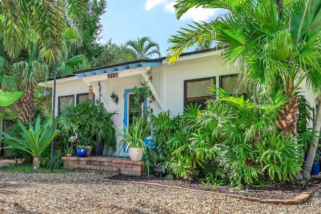 Building Photo - 1509 NW 4th Ave