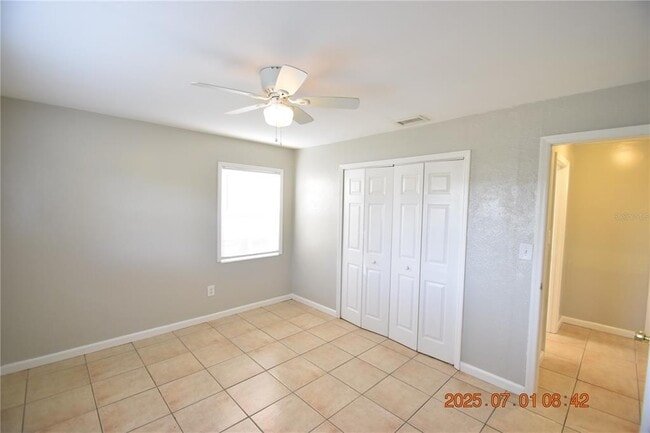 Building Photo - 818 49th Ave N