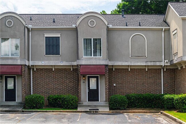Building Photo - 3301 Henderson Mill Rd