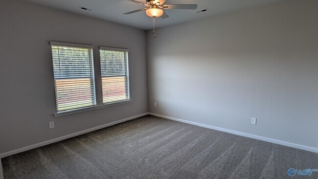 Building Photo - 162 Fenwick Pl