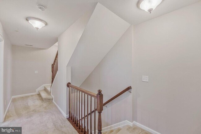 Building Photo - 25218 Briargate Terrace