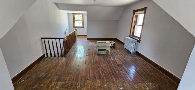 Building Photo - 249 Highland Ave