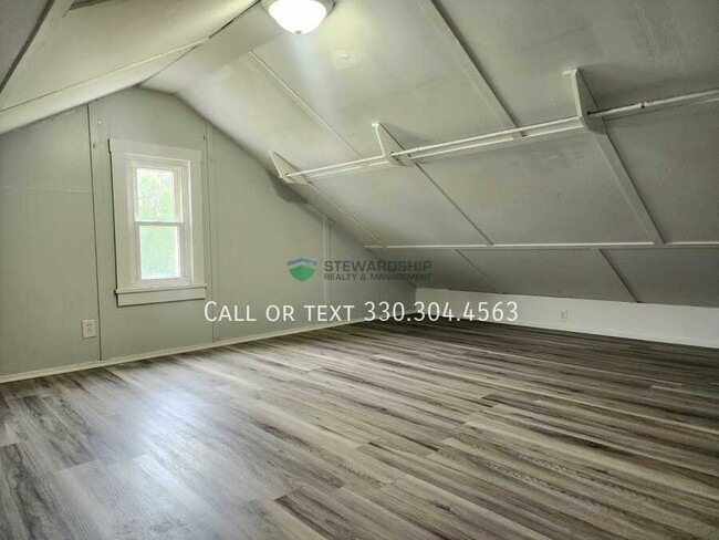Building Photo - 12990 Lincoln Way W