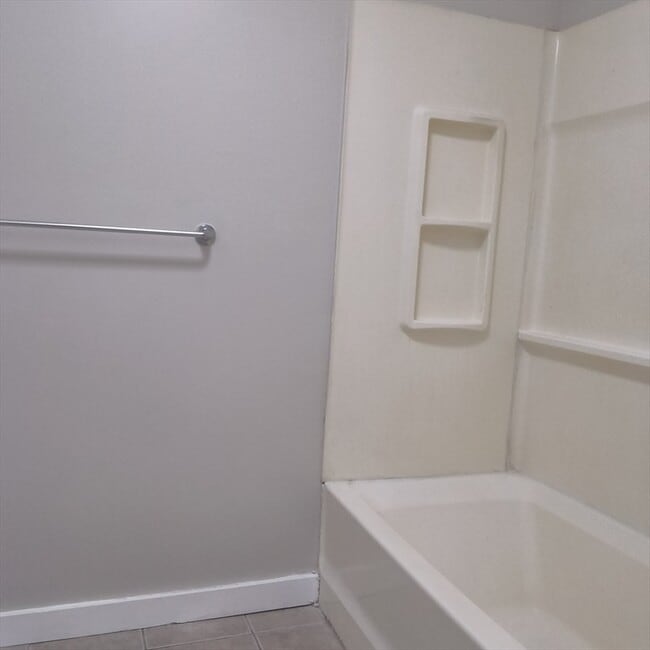 Building Photo - 44 Winter St