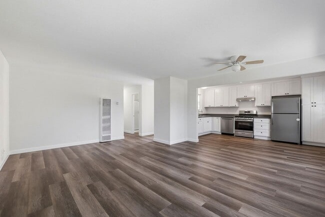 Building Photo - Recently Upgraded 3 Bedroom Home in San Jose