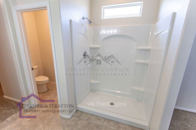 Building Photo - 44498 W Palo Aliso Way