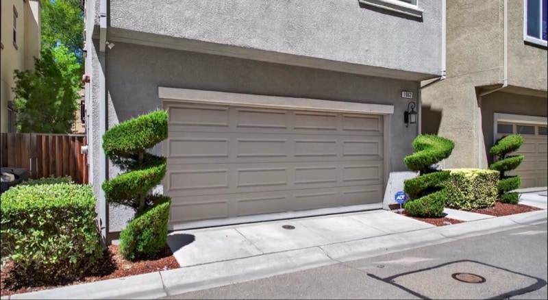 Building Photo - 1062 Acland Way