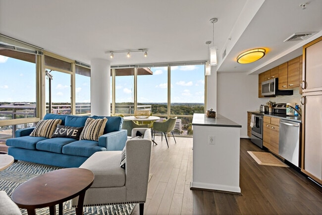 Building Photo - 8516 Leesburg Pike