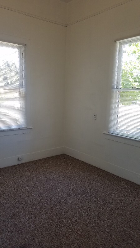 Building Photo - 1541 Osos St
