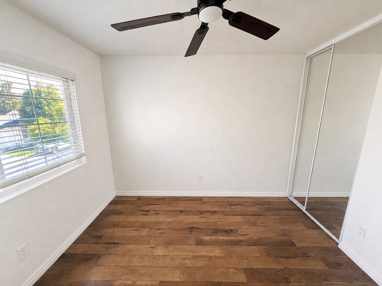 Building Photo - 28561 Foxboro Ln
