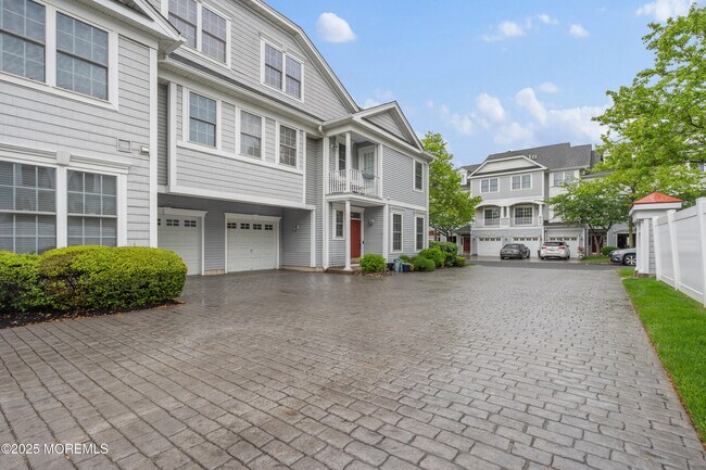 Building Photo - 45 Golden Eye Ln