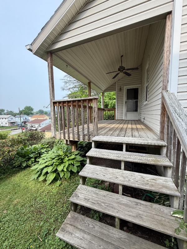 Building Photo - 102 W Chartes St