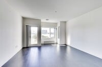 Building Photo - 1524 1st Ave