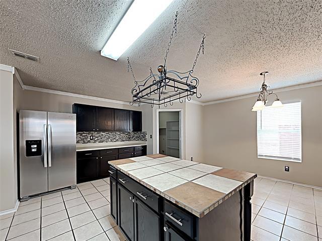 Building Photo - 4050 Hunters Creek Dr