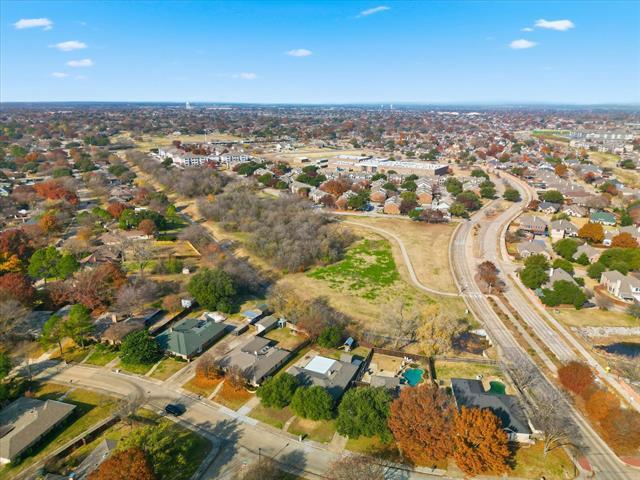 Building Photo - 726 Laramie Dr