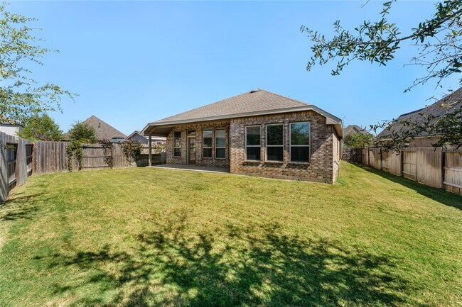Building Photo - 13018 Hydeland Dr