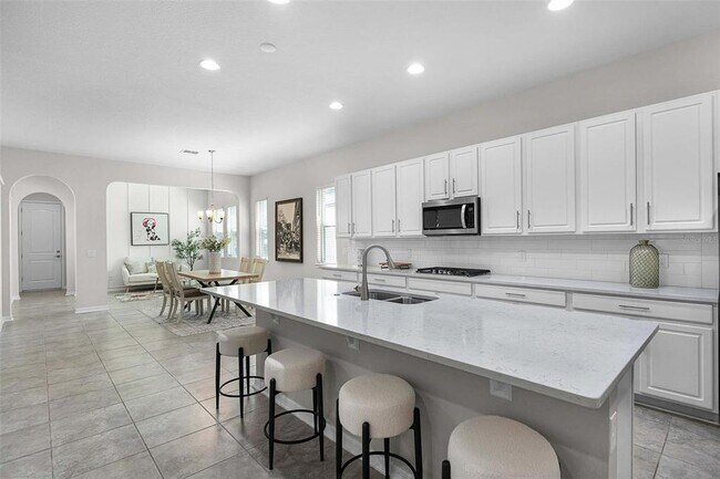 Building Photo - 1541 Bayfront Pk Aly
