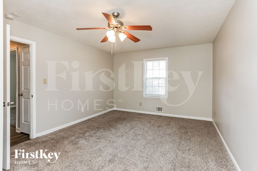 Building Photo - 45 Water Way Trail