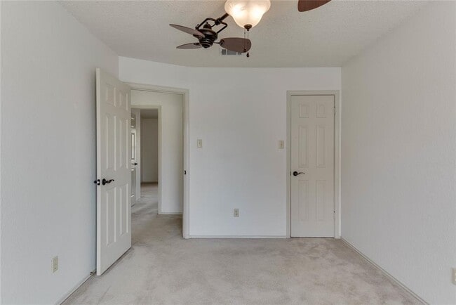 Building Photo - 13210 Marrero Dr