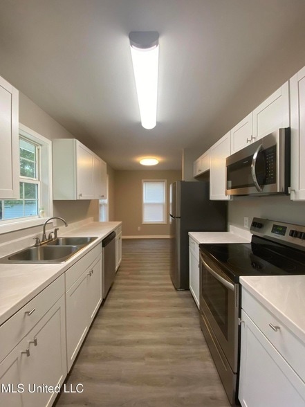 Building Photo - 117 Interstate Farm Rd