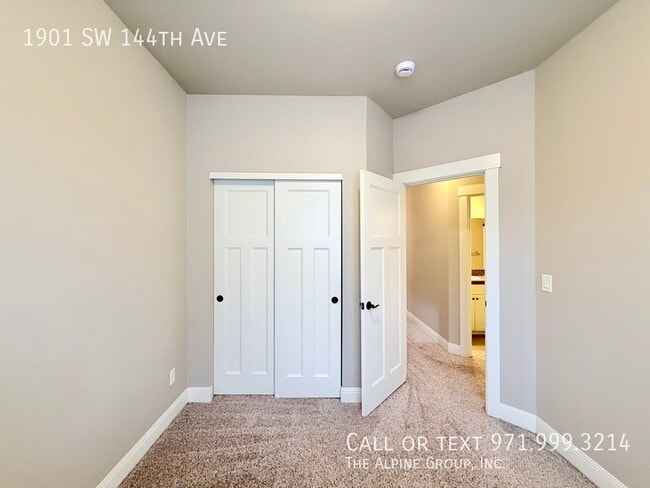 Building Photo - 1901 SW 144th Ave