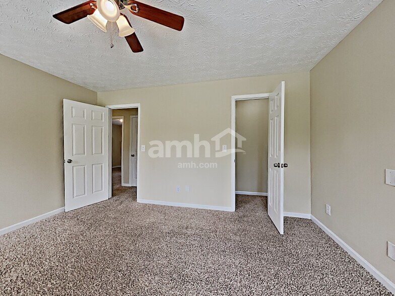 Building Photo - 1222 Cabots Ln