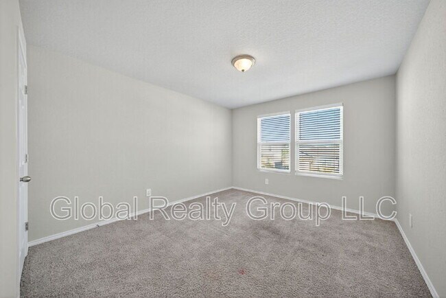 Building Photo - 10419 Lateleaf Oak