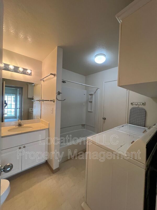 Building Photo - 94-1400 Kulewa Loop