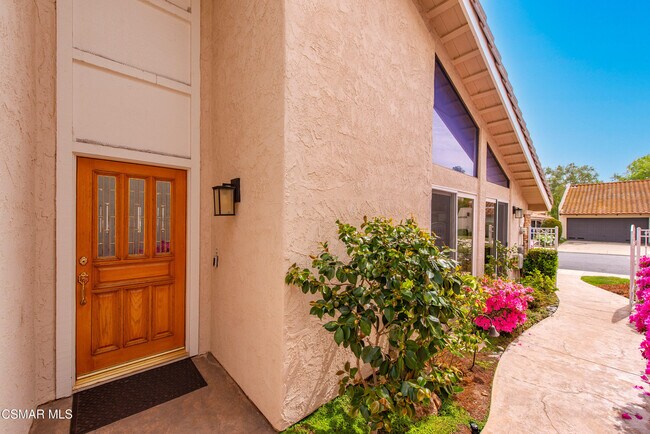 Building Photo - 2379 Leeward Cir