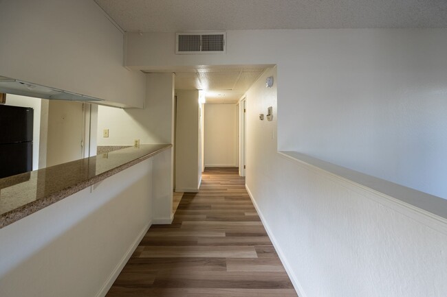 Building Photo - Coming Soon - WALK TO VIRGINIA LAKE!