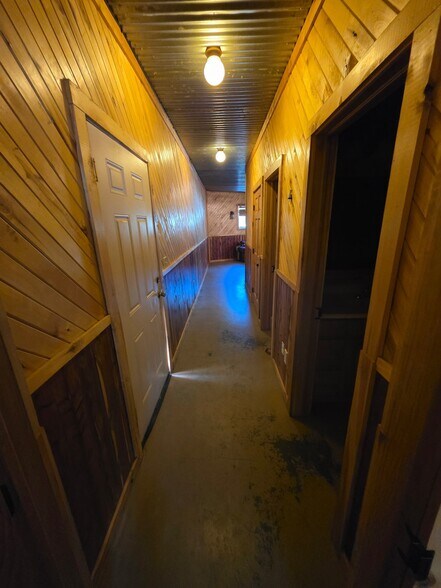 Building Photo - 24885 Timothy Rd