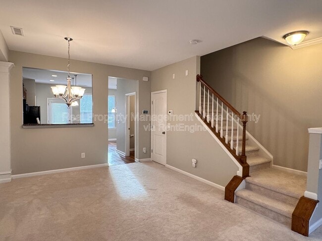 Building Photo - 330 Carthage Ct