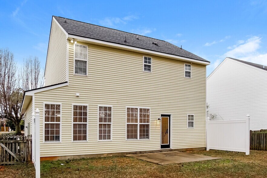 Building Photo - 224 Stansbury Ln