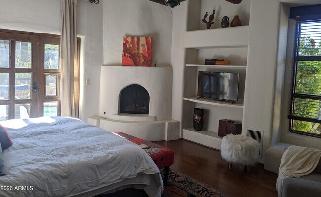 Building Photo - 1503 Indian Rock Rd