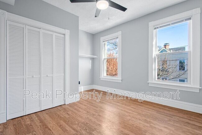 Building Photo - 2901 Ellwood Ave