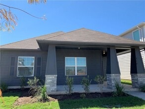 Building Photo - 214 Bent Creek Dr