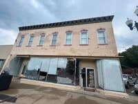 Building Photo - Historic Loft apartment