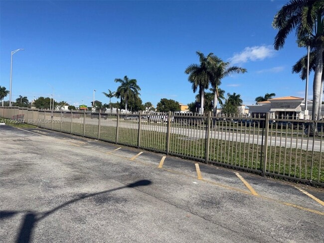 Building Photo - 3375 W 76th St