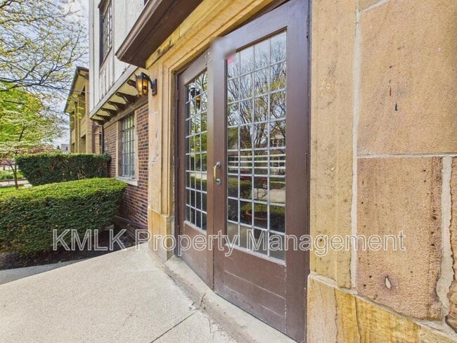 Building Photo - 1352 Kenilworth Ave