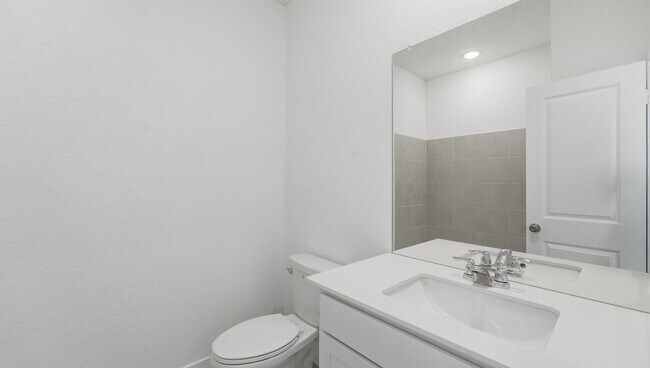 Building Photo - 2657 Gallic Rooster