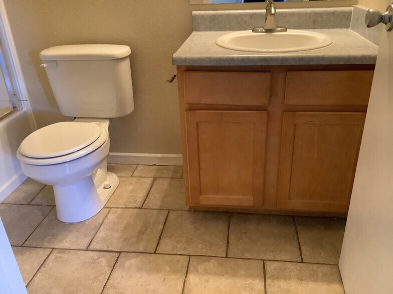 Building Photo - 5734 N Attleburg Dr