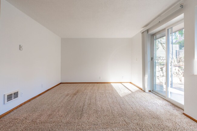 Interior Photo - Whitman Apartments