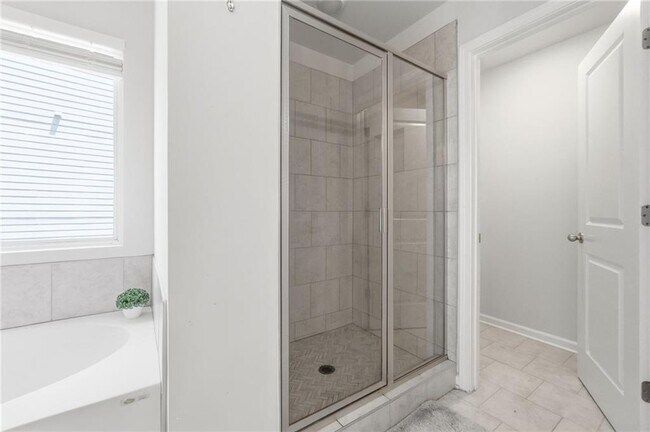 Building Photo - 79 Lantana Crossing