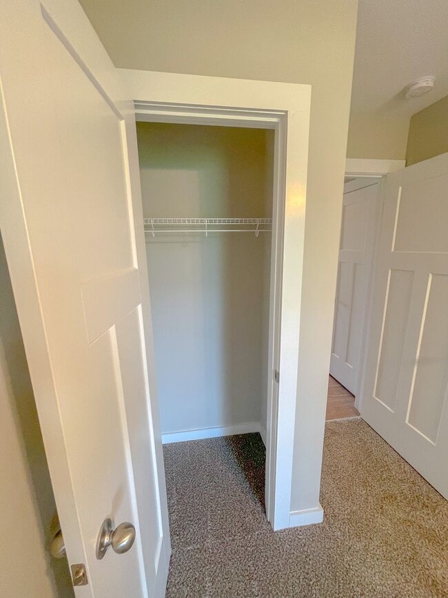 Building Photo - Brand New Home