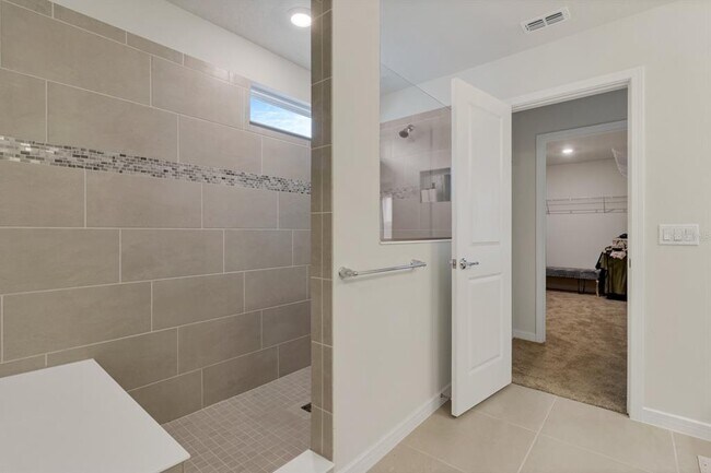 Building Photo - 5674 Arborvista Dr