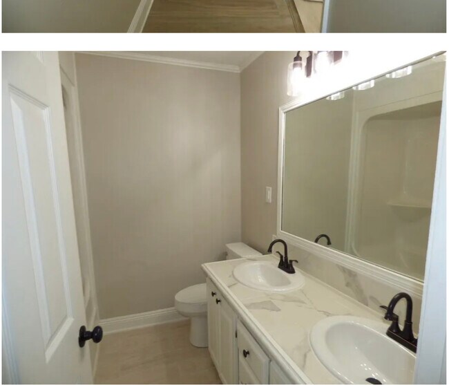 Building Photo - 811 Howe St