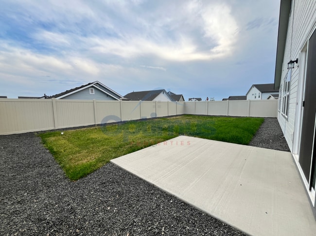 Building Photo - Beautiful 4-Bedroom Home in a Peaceful Nampa Community