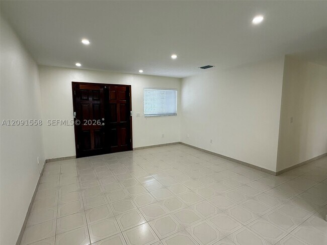 Building Photo - 11450 SW 47th St